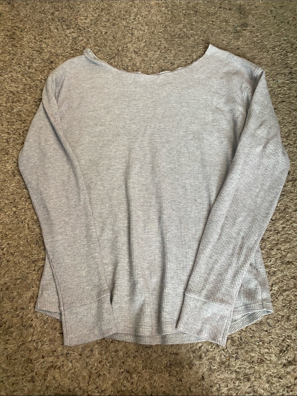 Women's Light Gray Ribbed Long-Sleeve Crewneck Top